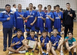 Наримановские волейболисты приняли участие в областном турнире