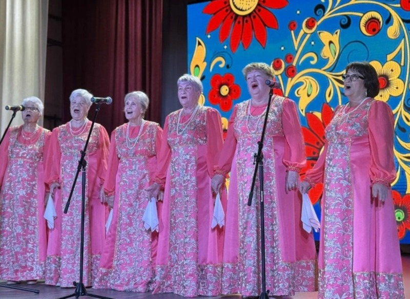В наримановском ДК прошел праздничный концерт