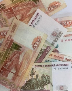 Жителя Наримановского района мошенники обманули на 90 тысяч рублей
