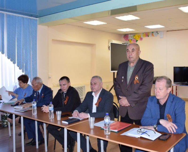 Наримановские ветераны встретились с главой района