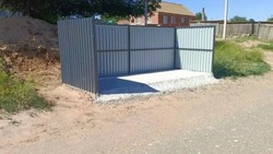 В Наримановском районе обновляют мусорные площадки