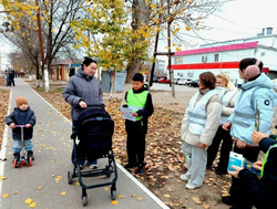 В Нариманове провели акцию «С мамой по безопасным дорогам»