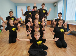 В Наримановской школе прошел мастер-класс по театральному искусству