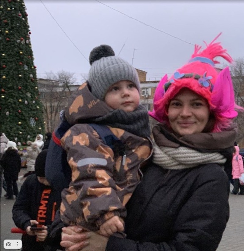 В Нариманове зажглась главная городская елка