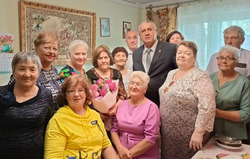 Наримановцы поздравили почетного ветерана района