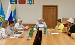 В Нариманове уполномоченный по правам человека в АО провел личный прием граждан