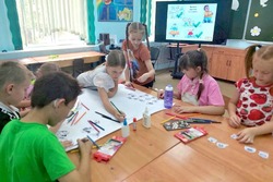 Учащиеся наримановских школ присоединились к акции «Время НЕзависимых»