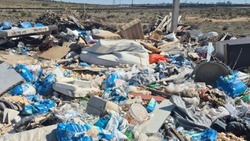 В Наримановском районе обнаружили залежи отходов