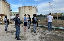 В Наримановском районе временно остановлена работа нефтебазы