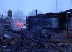 В наримановском селе во время пожара погиб мужчина