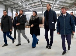 Посол Азербайджанской Республики осмотрел предприятия в Наримановском районе