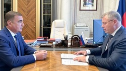 Игорь Бабушкин обсудил с помощником президента РФ новые способы помощи ветеранам СВО