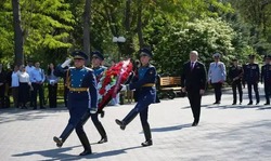 Игорь Бабушкин поздравил астраханцев с Днём Великой Победы