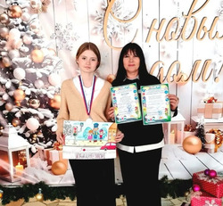 Наримановскую школьницу отметили в областном конкурсе