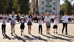 В наримановских школах начался учебный год