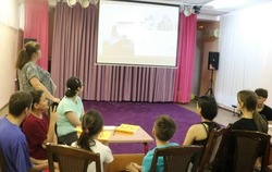Воспитанникам наримановского центра рассказали о героических животных