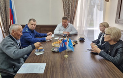 Руководители Наримановского района встретились с семьями участников СВО