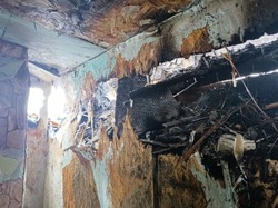 В Наримановском районе сгорел жилой дом 