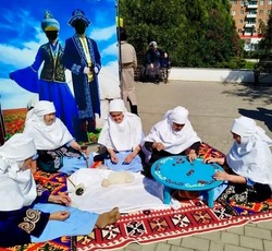 Наримановский район принял участие в областном празднике «Навруз»