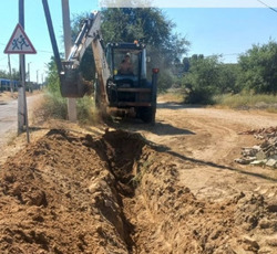 В Нариманове проложили новый поливочный водопровод