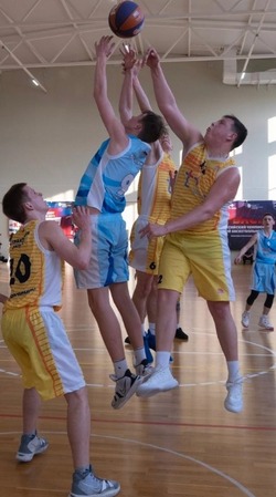 Наримановские баскетболисты стали серебряными призерами чемпионата в г.Ардоне