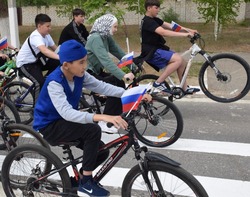 В Наримановском районе из подъезда украли велосипед