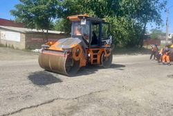 В наримановских поселениях отремонтировали дороги