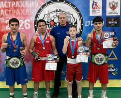 Наримановские боксеры одержали победу в турнире «Память»