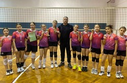 Наримановские волейболисты получили серебряные медали