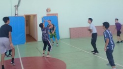 В наримановских школах прошли спортивные соревнования ко Дню народного единства